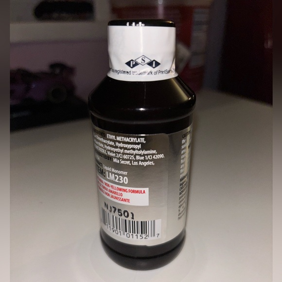 Liquid Monomer - Picture 2 of 3